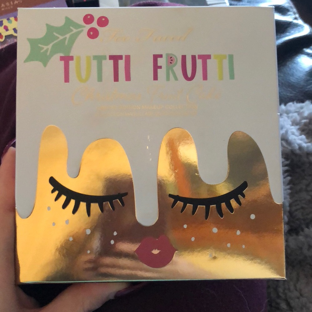 Too faced tutti frutti holiday collection